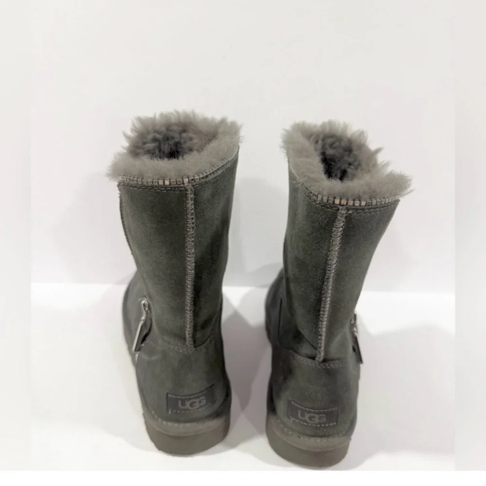 UGG Swarovski Crystal Zip Gray Sheepskin Boots Women 8 Winter
